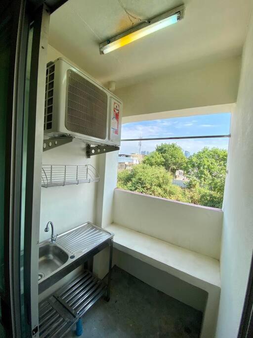 Ratanawong Place 823 Bangkok Dış mekan fotoğraf